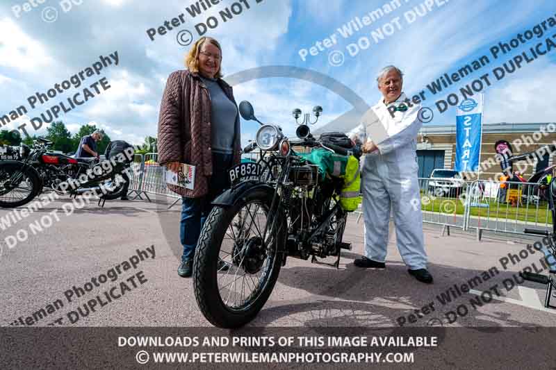 Vintage motorcycle club;eventdigitalimages;no limits trackdays;peter wileman photography;vintage motocycles;vmcc banbury run photographs